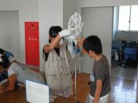 【報告】森町の小学校で、高齢者疑似体験を行いました。